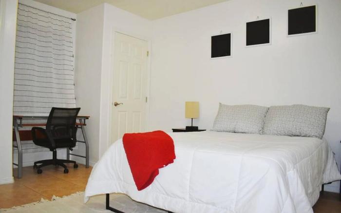 BD 2BT Apt near University