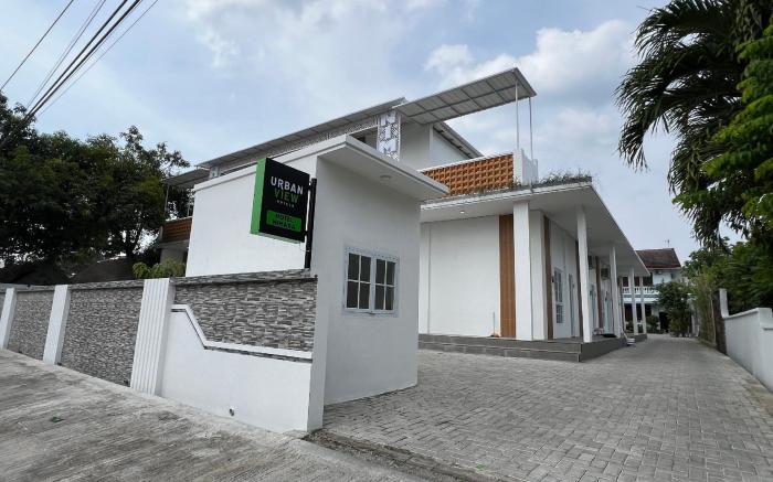 Urbanview Hotel Nimara Ngawi by RedDoorz