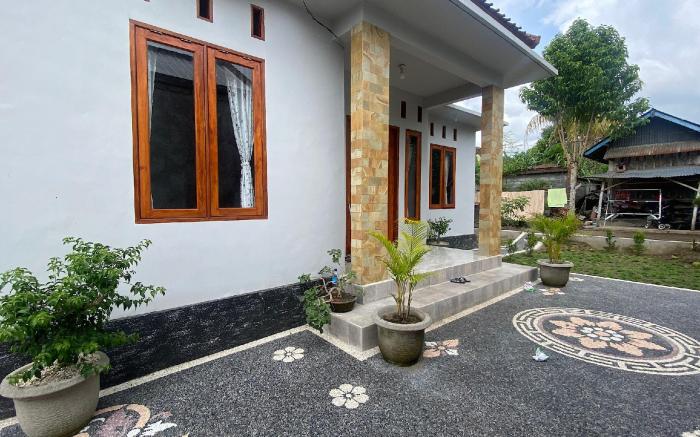 Hotel O Gians Homestay Near SMKN 2 Kuripan