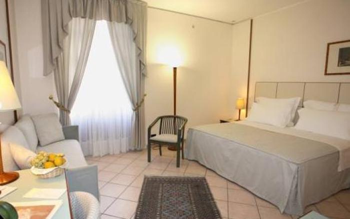 Domus Mariae Albergo