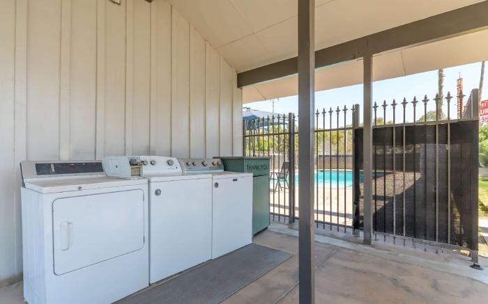 Studio 6  Suites Madera, CA - Yosemite
