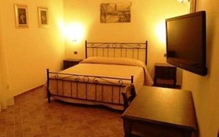 Maison Pitti Florence