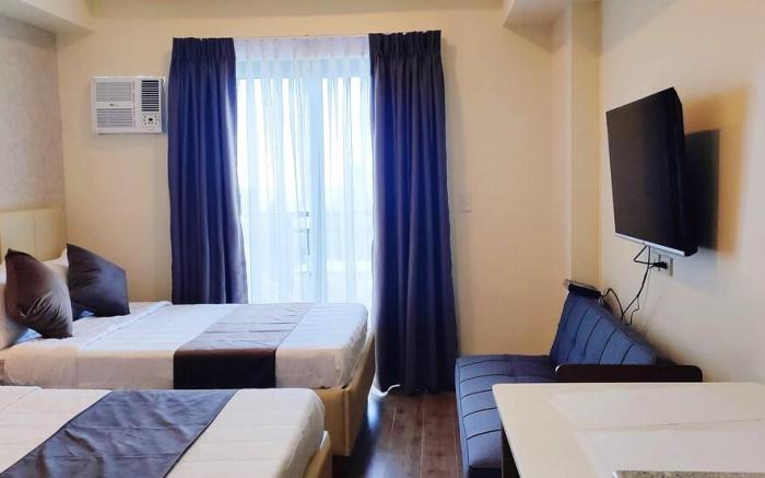 City Stay at Grand w/ Pool & Skydeck