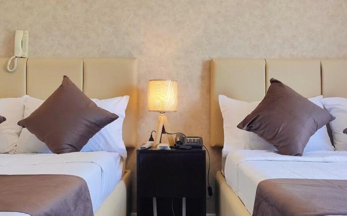 City Stay at Grand w/ Pool & Skydeck