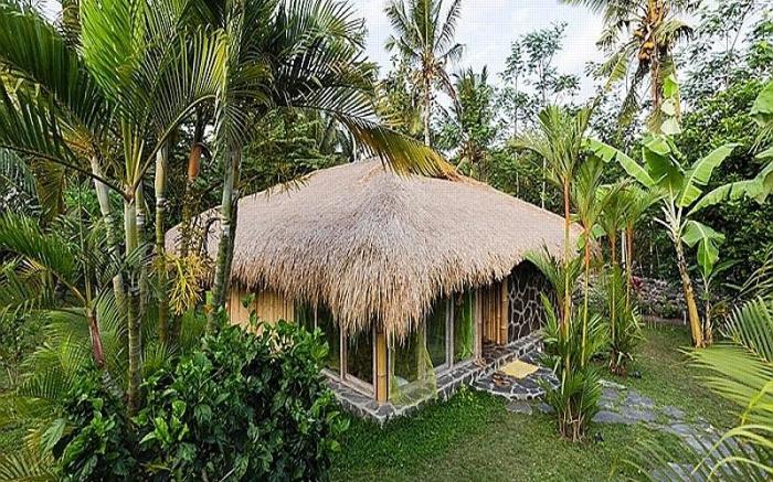 Honeymoon house