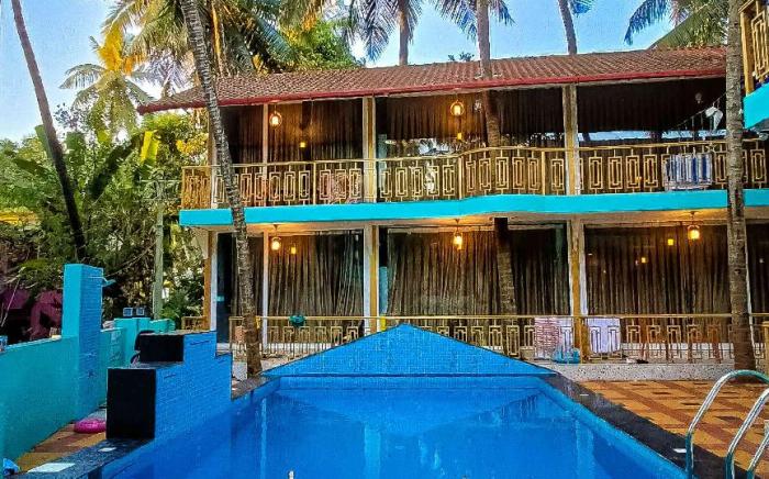36 Yard Beach Cottages