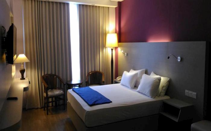 Kharisma Hotel