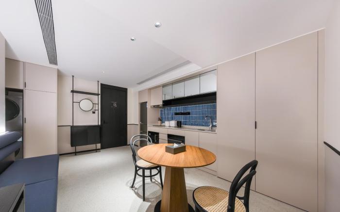 Shanghai Xujiahui GROW Suisse Place Apartment Hotel