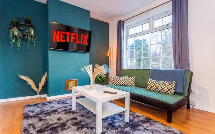 New Large 2 Bed Entire Apartment Near New Castle