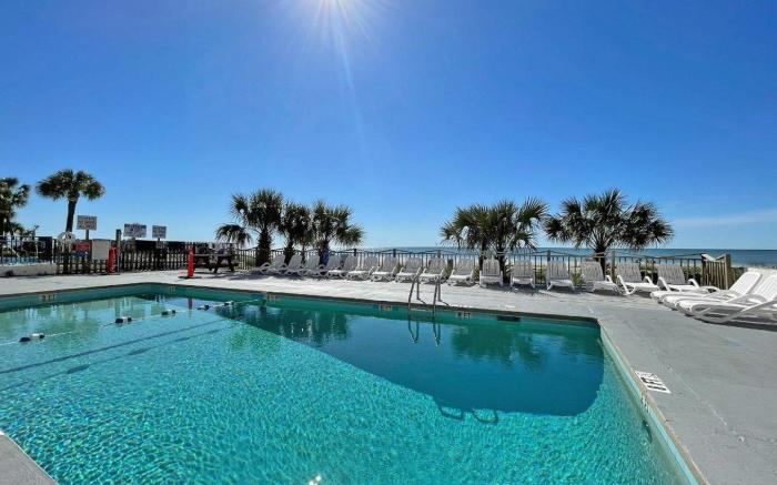 Ocean Plaza Motel