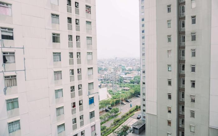 Warm Stay Studio Green Bay Pluit Apt By Travelio