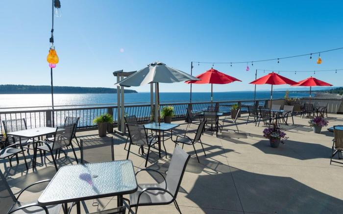 Anchor Inn and Suites