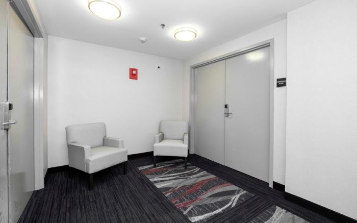 Red Roof PLUS+ Boston - Mansfield/ Foxboro