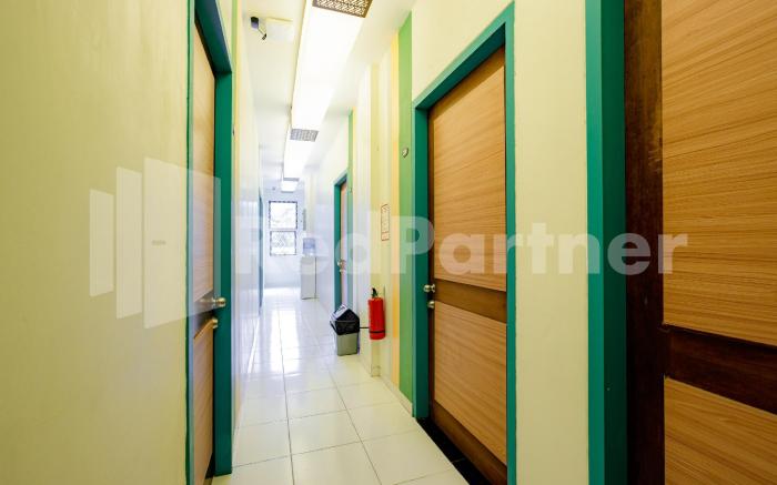 Hotel Capital Cikokol RedPartner