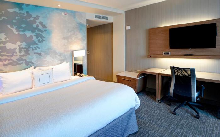 Courtyard by Marriott Muncie at Horizon Convention Center