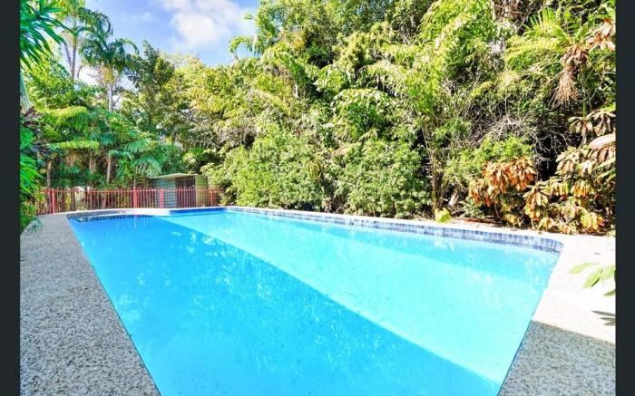 Tropica Bliss: 2.5km to CBD