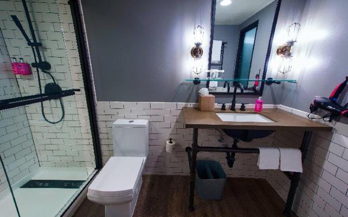 Moxy Phoenix Tempe/ASU Area