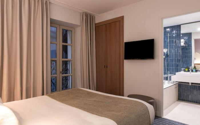 Le Grand Balcon Hotel