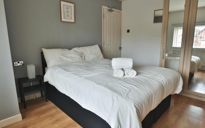 Comfy 4 Bed House in Birmingham