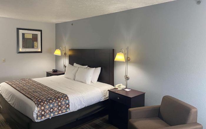 Baymont by Wyndham Danville IL