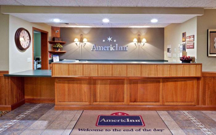 AmericInn by Wyndham Madison SD