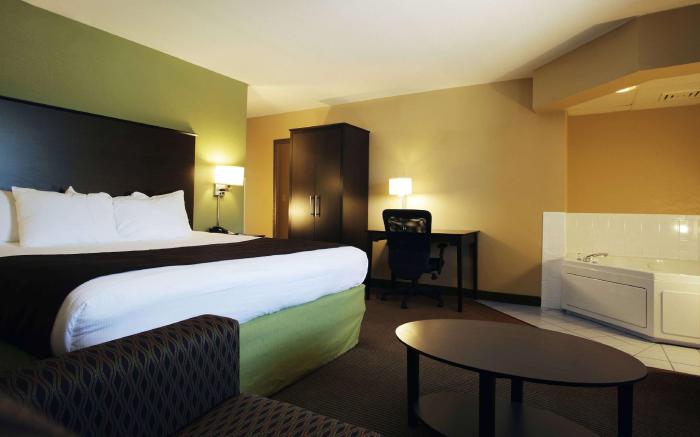 AmericInn by Wyndham Okoboji