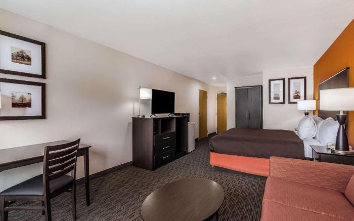 Comfort Inn & Suites