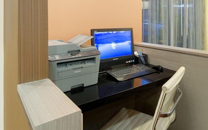 Fairfield by Marriott Inn & Suites Austin-University Area