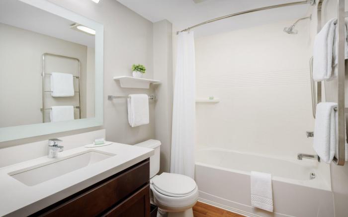 TownePlace Suites by Marriott Manchester-Boston Regional Airport