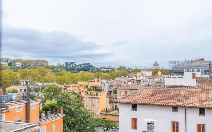 Heart braking view studio in Rome