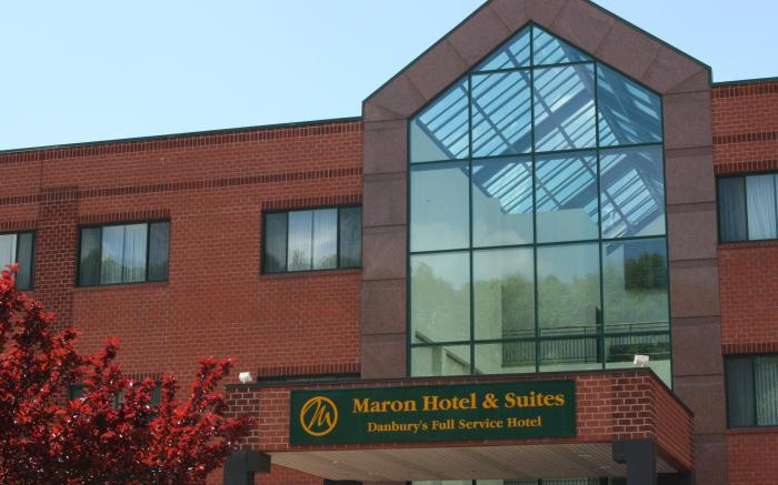 Maron Hotel & Suites