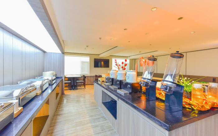 Hanting Hotel Xining Shengli Road People's Park