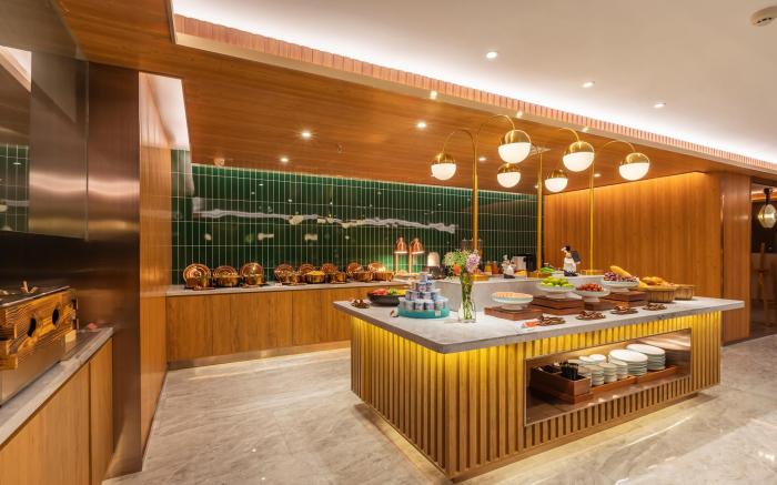 Orange Hotel Dalian Xinghai Square