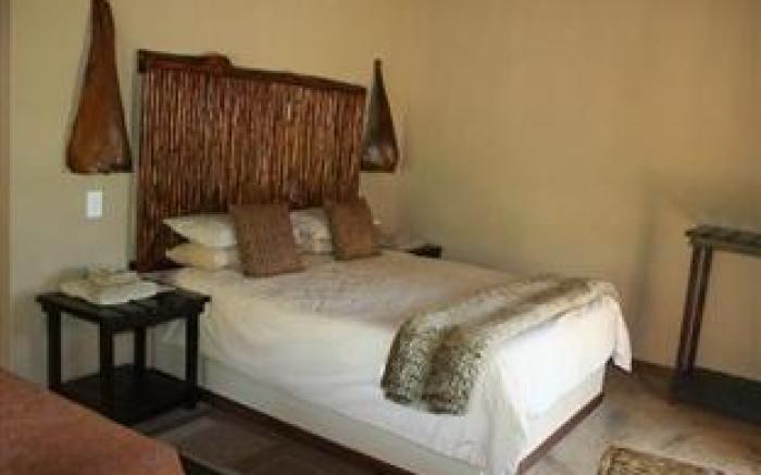 African Flair Country Lodge