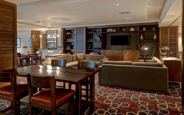 Four Points by Sheraton Peoria