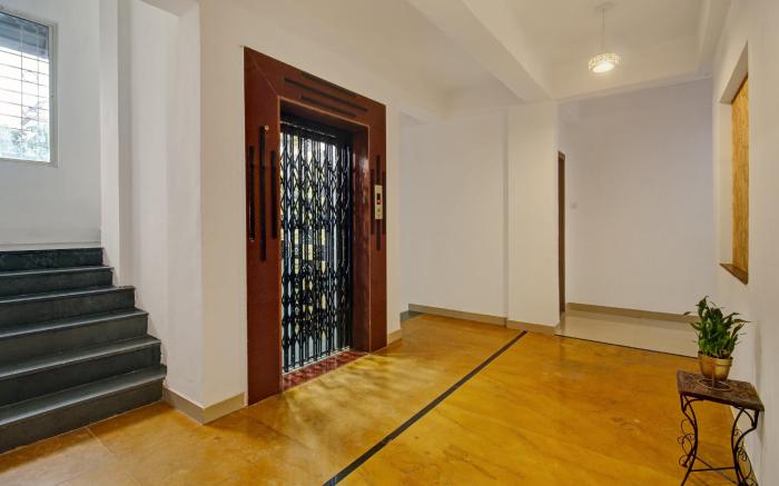 Super Collection O Grey House