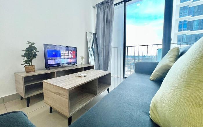 K 1-5Pax Trefoil Cozy Home Setia Alam TV Wifi SCCC