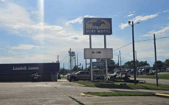 Capital O Marysville Surf Motel Kansas