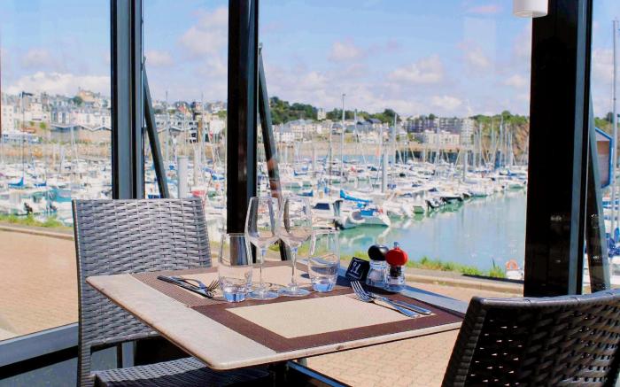 ibis Granville Port de Plaisance