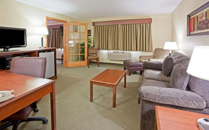 AmericInn by Wyndham Fargo West Acres