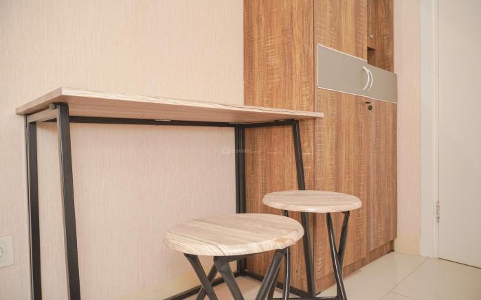 Green Pramuka City Apt 2BR near Mall By Travelio