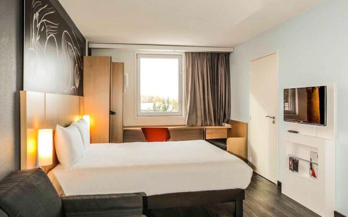 ibis Saint-Genis-Pouilly Geneve