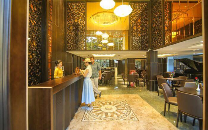 PALAZZO LUXURY HOTEL