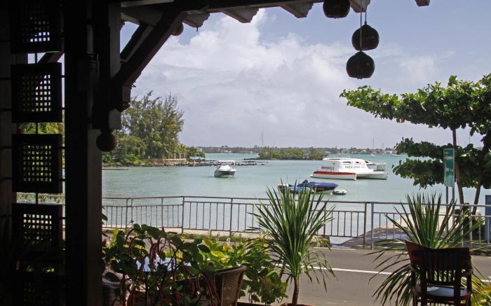 Azure Beach Boutique Hotel