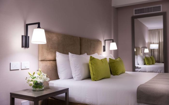 Howard Johnson Plaza Buenos Aires