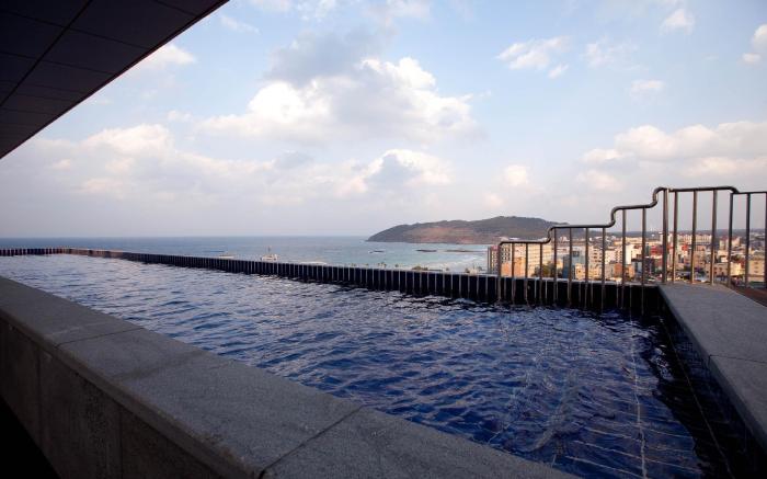 Seoubong Beach Hotel Jeju