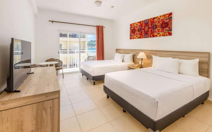 Decameron Isla Coral Guayabitos, Ramada All-Inclusive Resort