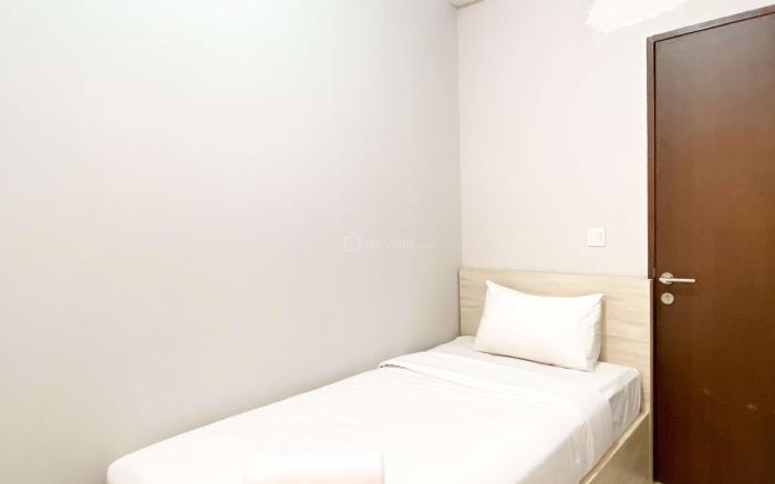Comfy 2BR Transpark Juanda Bekasi Apt By Travelio
