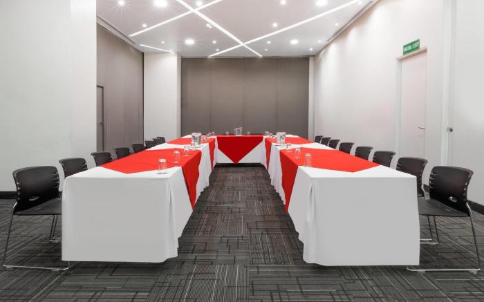Ramada Encore Guadalajara