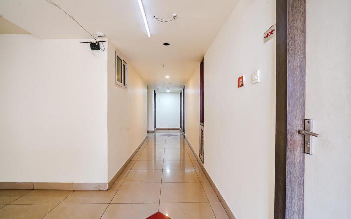 FabHotel Golden Way - Nr. Gandhi Nagar